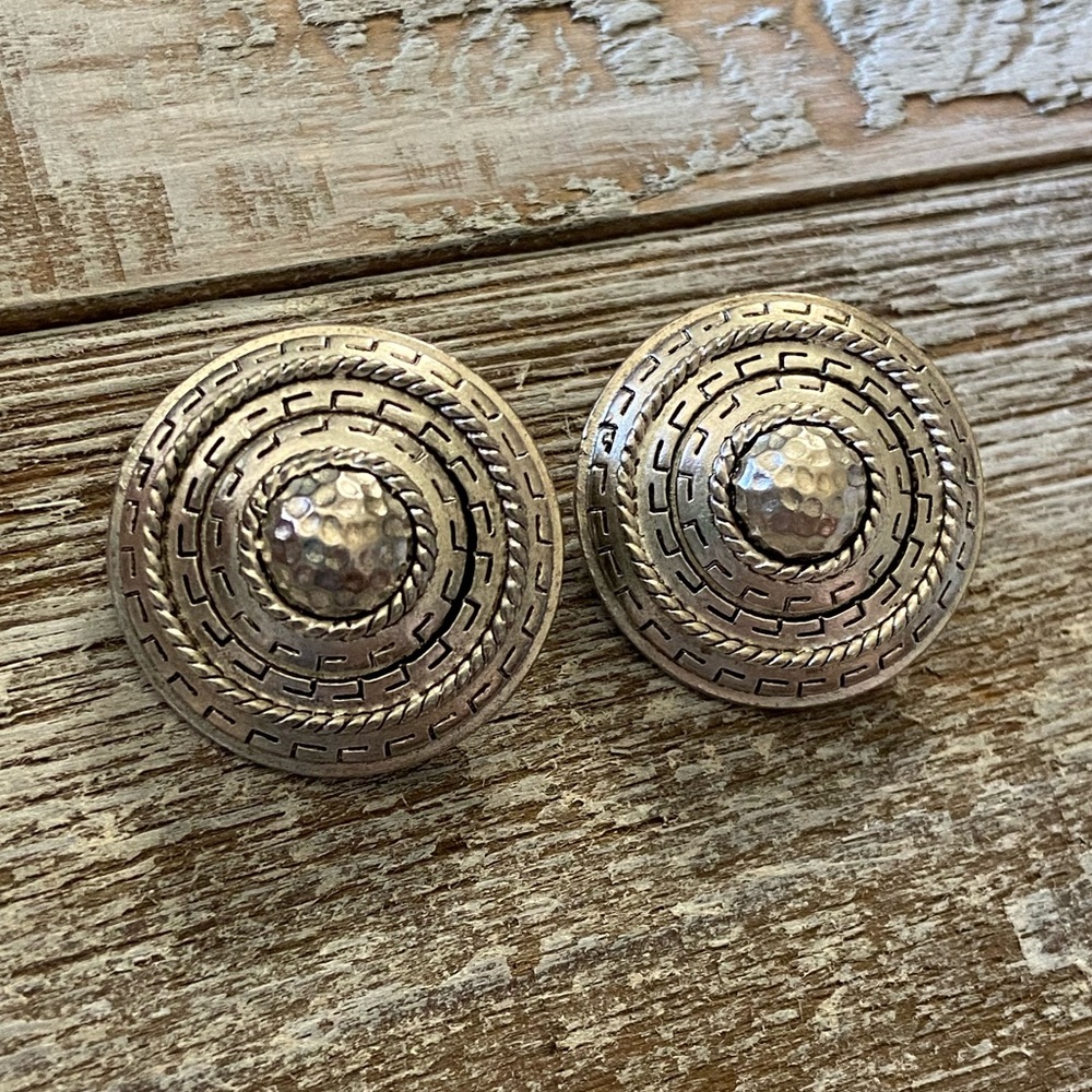 Oscar de la Renta Silver Clip On Earrings